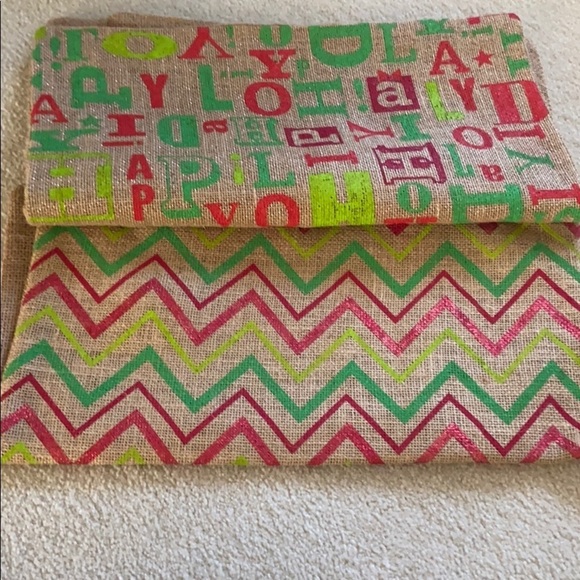 NewTwo burlap Christmas pillow covers 18x18 zipper - Picture 4 of 7